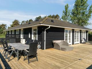 Holiday Home Dietke - 85m from the sea by Interhome - 9
