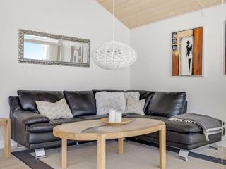 Holiday Home Finn - 100m from the sea by Interhome - 1