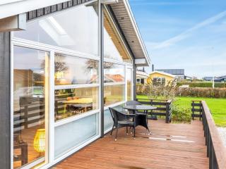 Holiday Home Bundi - 25m from the sea by Interhome - 7