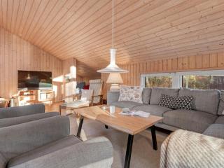Holiday Home Hollie - 75m from the sea by Interhome - 8