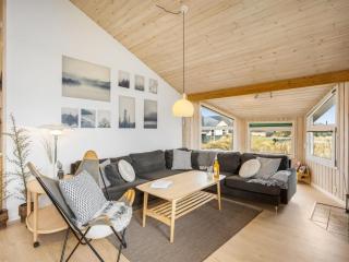 Holiday Home Zafirka - 364m from the sea by Interhome - 8