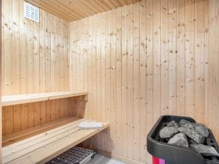 Holiday Home Zafirka - 364m from the sea by Interhome - 3