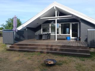Holiday Home Emiljan - from the sea by Interhome - 2