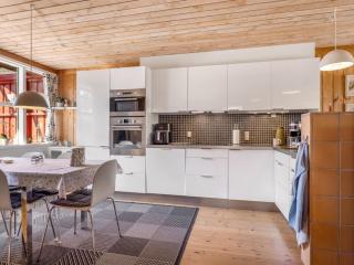 Holiday Home Eivi - 200m from the sea by Interhome - 4