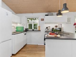 Holiday Home Aiko - 1-8km from the sea by Interhome - 2