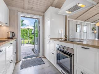 Holiday Home Asko - 350m from the sea by Interhome - 6