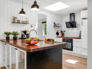 Holiday Home Eli - 1-5km to the fjord by Interhome - 6