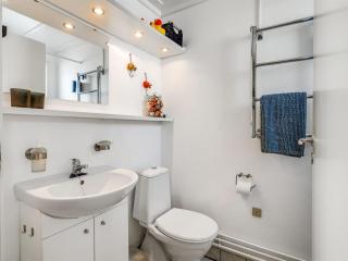 Apartment Monja - 50m from the sea by Interhome - 6