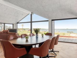 Holiday Home Catalina - 30m from the sea by Interhome - 7
