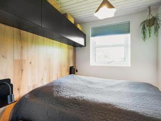 Holiday Home Karmen - 250m to the fjord by Interhome - 2