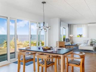 Holiday Home Evamaria - 10m from the sea by Interhome - 6