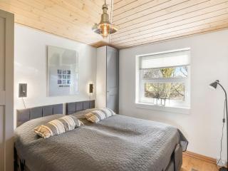 Holiday Home Ljuba - 1-3km from the sea by Interhome - 4