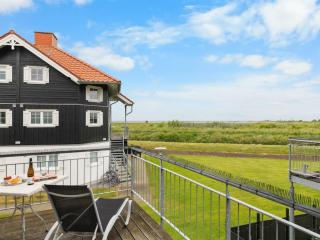 Apartment Casjen - 250m from the sea by Interhome - 4