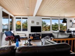Holiday Home Erblin - 400m from the sea by Interhome - 1