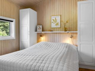 Holiday Home Virpi - 1-1km from the sea by Interhome - 1