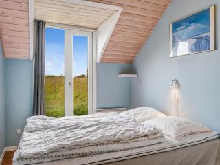 Holiday Home Tjark - 500m from the sea by Interhome - 1