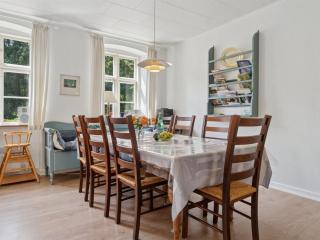 Holiday Home Marit - 1-5km from the sea by Interhome - 1