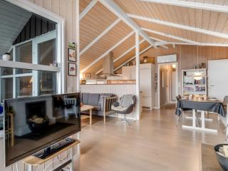 Holiday Home Fritza - 400m from the sea by Interhome - 5
