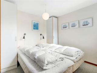 Apartment Gunhilda - 300m from the sea by Interhome - 1