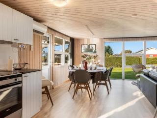 Holiday Home Ali - 500m from the sea by Interhome - 3