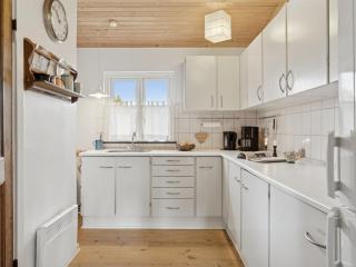 Holiday Home Elle - 175m from the sea by Interhome - 6