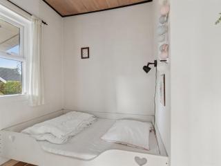 Holiday Home Elle - 175m from the sea by Interhome - 3
