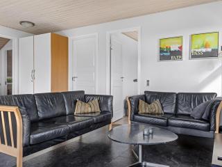 Holiday Home Eugenia - 300m from the sea by Interhome - 7