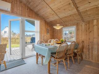 Holiday Home Heika - 6-8km from the sea by Interhome - 7