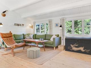 Holiday Home Reinhardt - 800m from the sea by Interhome - 4