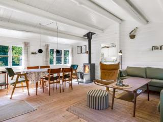 Holiday Home Reinhardt - 800m from the sea by Interhome - 1