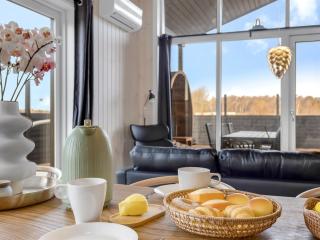 Holiday Home Thorin - 1-2km from the sea by Interhome - 3