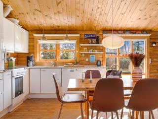 Holiday Home Tjarko - 690m to the fjord by Interhome - 7