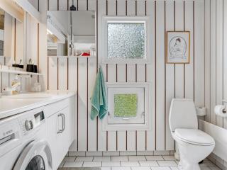 Holiday Home Sybil - 700m from the sea by Interhome - 5