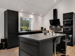 Holiday Home Locan - 1-2km from the sea by Interhome - 4