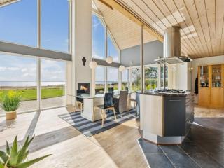 Holiday Home Fridhild - 150m to the fjord by Interhome - 5