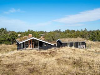 Holiday Home Steinunn - 600m from the sea by Interhome - 0