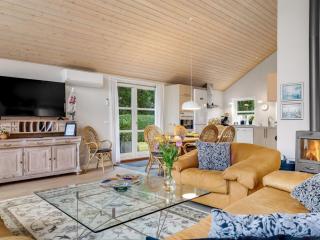 Holiday Home Elizabeth - 175m from the sea by Interhome - 7
