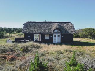 Holiday Home Yanne - 550m from the sea by Interhome - 8