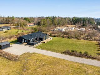 Holiday Home Aava - 600m to the fjord by Interhome - 5