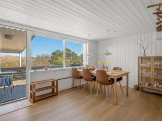 Holiday Home Aiden - 650m from the sea by Interhome - 6
