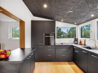 Holiday Home Anemette - 400m from the sea by Interhome - 7