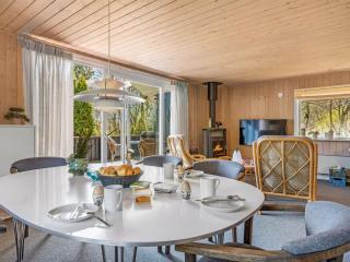 Holiday Home Florina - 10km from the sea by Interhome - 1
