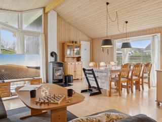 Holiday Home Loki - 200m from the sea by Interhome - 7
