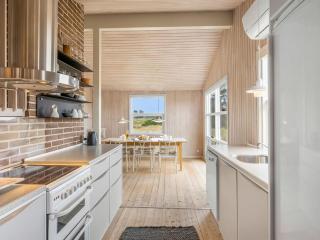 Holiday Home Sighfrith - 500m from the sea by Interhome - 7