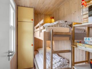 Holiday Home Sighfrith - 500m from the sea by Interhome - 3