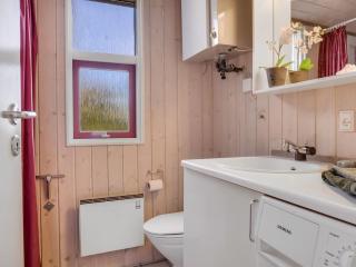 Holiday Home Stefan - 50m from the sea by Interhome - 4