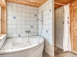 Holiday Home Burghar - 300m to the fjord by Interhome - 4