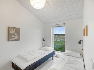 Holiday Home Annica - 1km from the sea by Interhome - 4