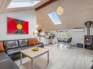 Holiday Home Swartebrand - 400m to the fjord by Interhome - 4