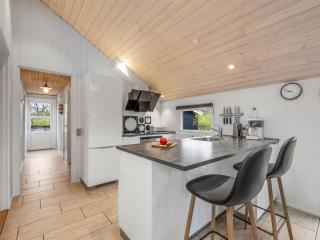 Holiday Home Swartebrand - 400m to the fjord by Interhome - 1